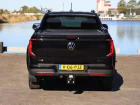 Volkswagen Amarok (2024) thumbnail 6