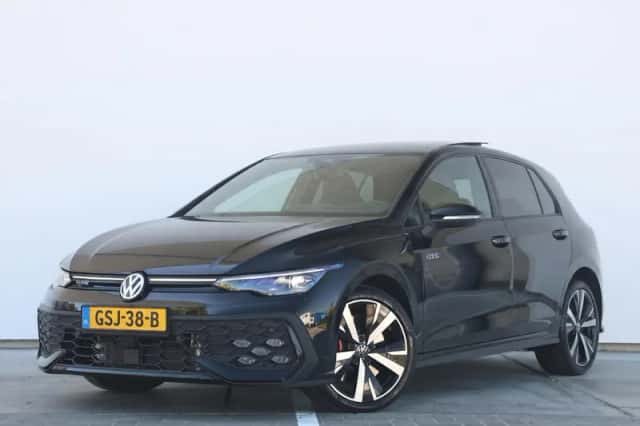 Volkswagen Golf (2024)