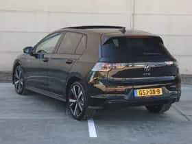 Volkswagen Golf (2024) thumbnail 12
