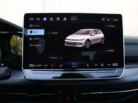 Volkswagen Golf (2024) thumbnail 32