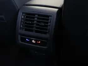 Volkswagen Golf (2024) thumbnail 42