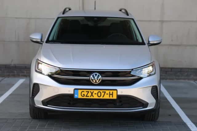 Volkswagen Taigo (2024) thumbnail 4
