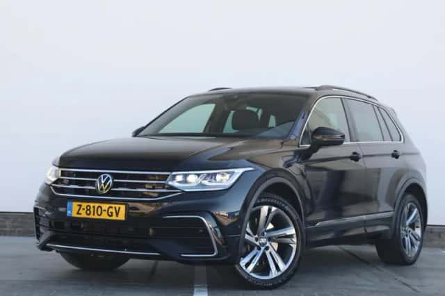 Volkswagen Tiguan (2024) thumbnail 1
