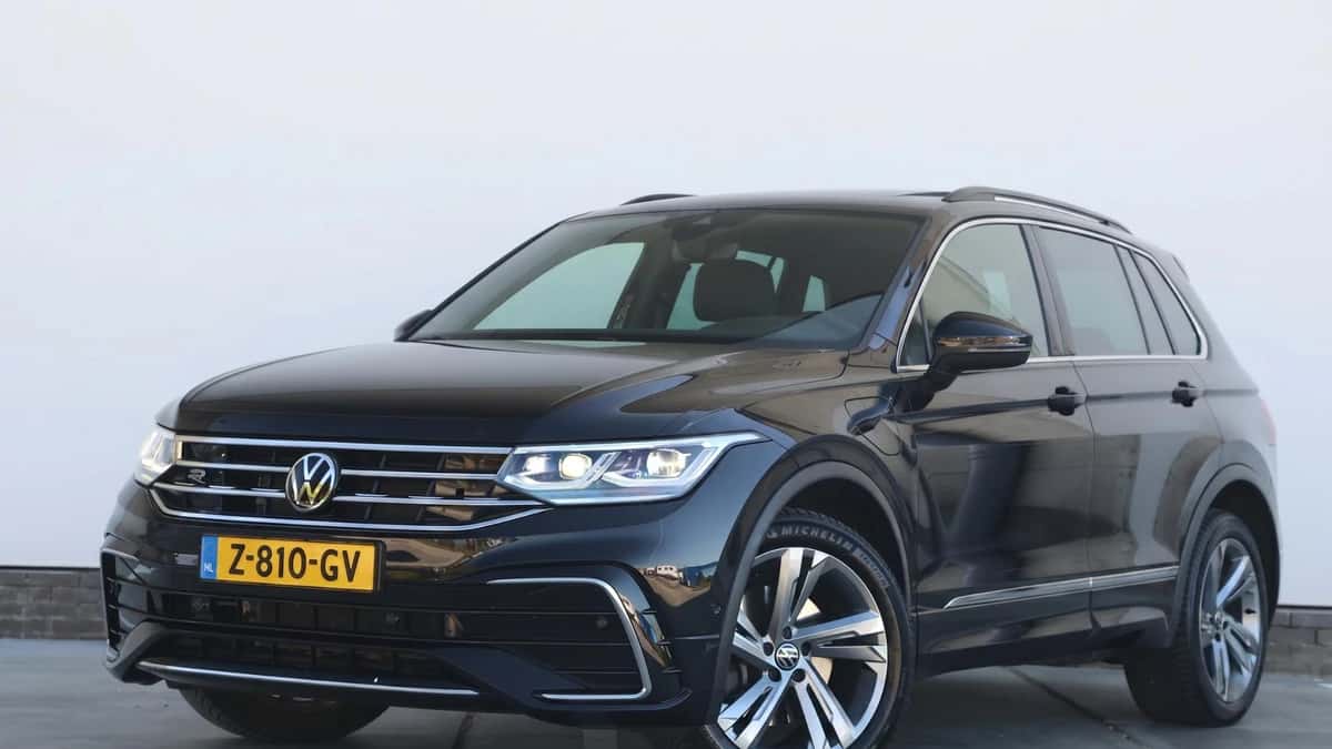 Volkswagen Tiguan (2024) — foto 1
