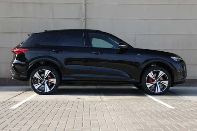 Audi Q5 (2026) thumbnail 2
