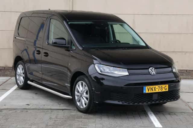 Volkswagen Caddy (2022) thumbnail 3