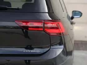 Volkswagen Golf (2022) thumbnail 16