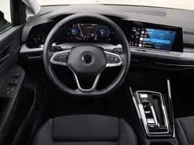 Volkswagen Golf (2022) thumbnail 19