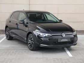 Volkswagen Golf (2022) thumbnail 3
