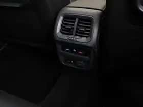 Volkswagen Tiguan (2017) thumbnail 38