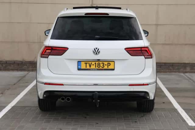 Volkswagen Tiguan (2017) thumbnail 6