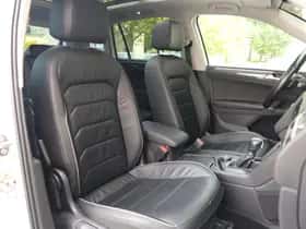 Volkswagen Tiguan (2017) thumbnail 8