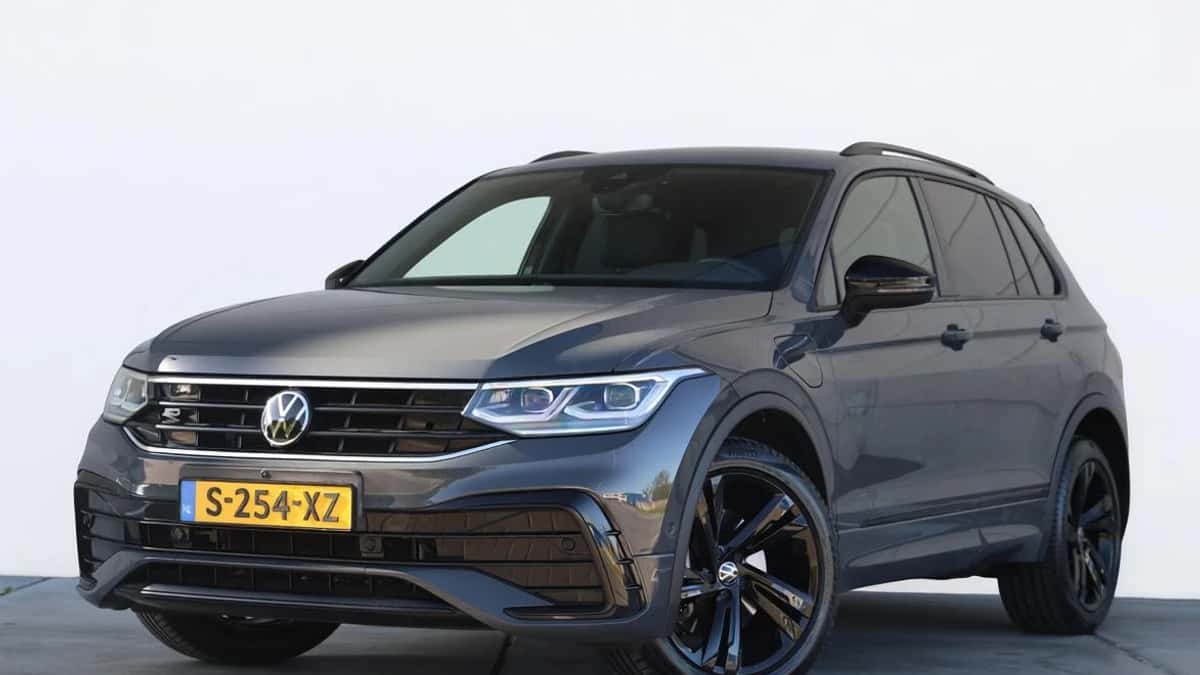 Volkswagen Tiguan (2023) — foto 1