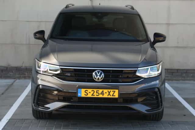 Volkswagen Tiguan (2023) thumbnail 4