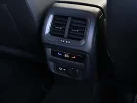 Volkswagen Tiguan (2023) thumbnail 44