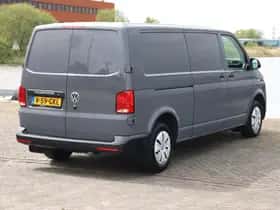 Volkswagen Transporter (2024) thumbnail 5