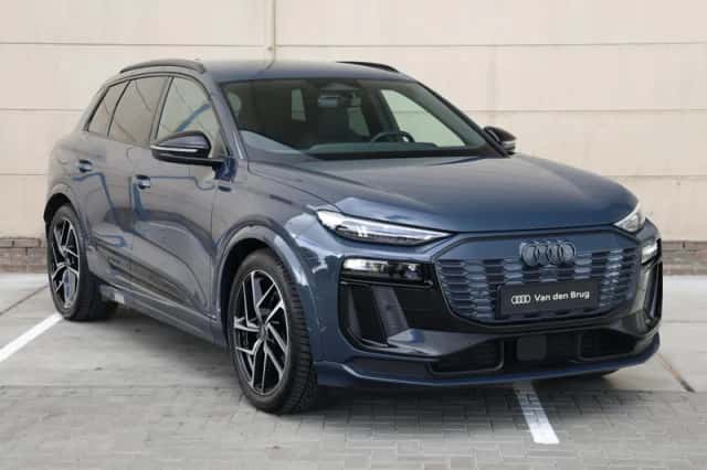 Audi Q6 e-tron (2025) thumbnail 3