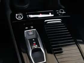 Audi Q6 e-tron (2025) thumbnail 37