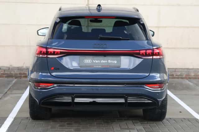 Audi Q6 e-tron (2025) thumbnail 6