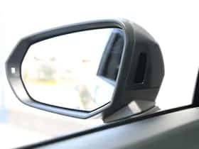 Audi Q3 (2024) thumbnail 23