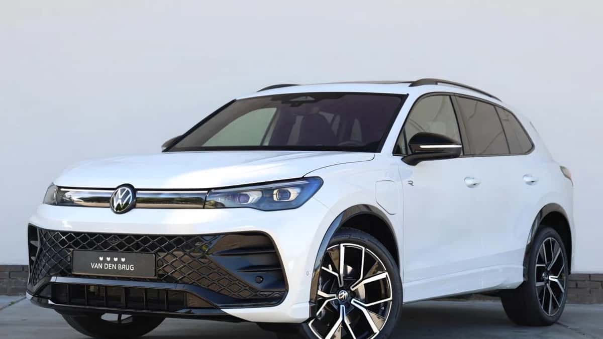 Volkswagen Tiguan (2025) — foto 1