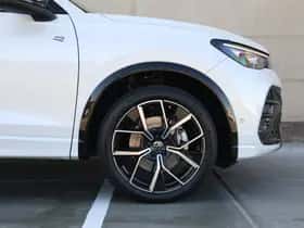 Volkswagen Tiguan (2025) thumbnail 16
