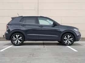 Volkswagen T-Cross (2019) thumbnail 2