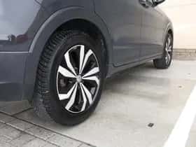 Volkswagen T-Cross (2019) thumbnail 17