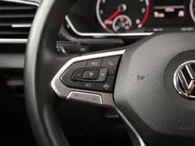 Volkswagen T-Cross (2019) thumbnail 22