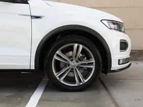 Volkswagen T-Roc (2018) thumbnail 15