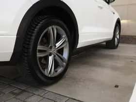 Volkswagen T-Roc (2018) thumbnail 17