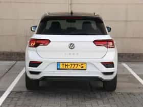 Volkswagen T-Roc (2018) thumbnail 6