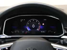 Volkswagen T-Roc (2023) thumbnail 22