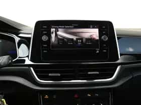 Volkswagen T-Roc (2023) thumbnail 33