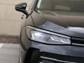 Volkswagen Passat (2025) thumbnail 14