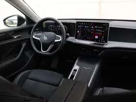 Volkswagen Passat (2025) thumbnail 7