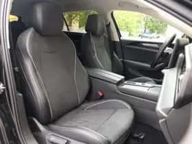 Volkswagen Passat (2025) thumbnail 8
