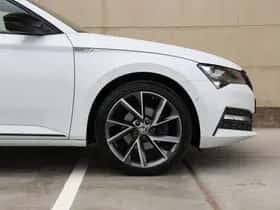 Škoda Superb (2023) thumbnail 15