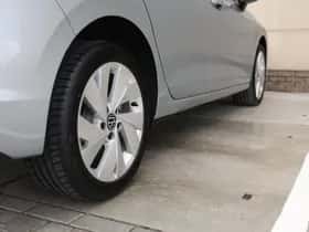 Volkswagen Golf (2025) thumbnail 18