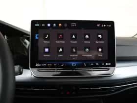 Volkswagen Golf (2025) thumbnail 26