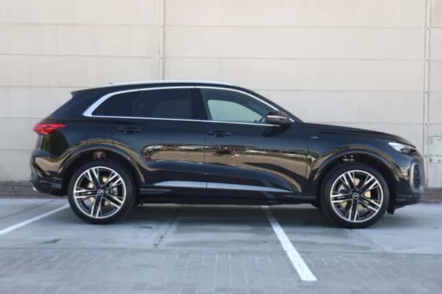 Audi Q5 (2026) thumbnail 2