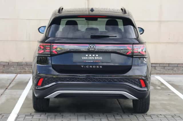 Volkswagen T-Cross (2025) thumbnail 6