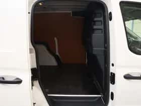 Volkswagen Caddy (2023) thumbnail 18