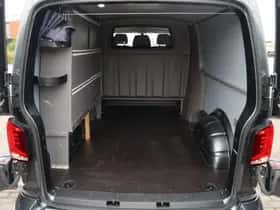 Volkswagen Transporter (2021) thumbnail 20