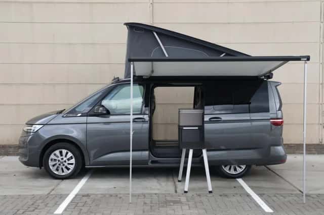 Volkswagen California (2025) thumbnail 3