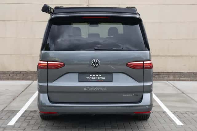 Volkswagen California (2025) thumbnail 6