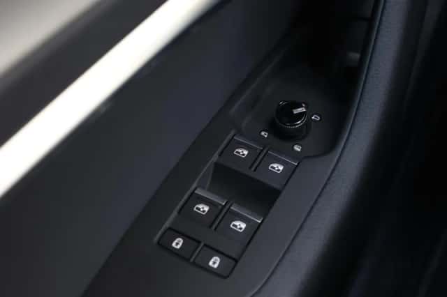Audi A6 (2025) thumbnail 38