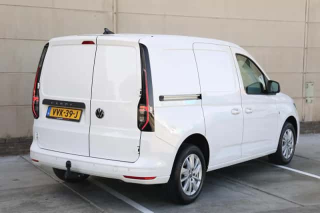 Volkswagen Caddy (2023) thumbnail 5
