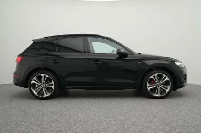 Audi Q5 (2025) thumbnail 16