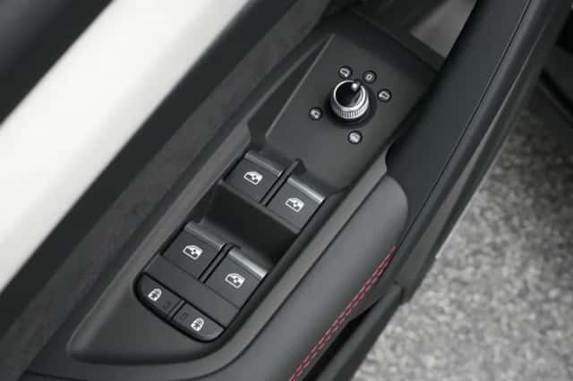 Audi Q5 (2025) thumbnail 33